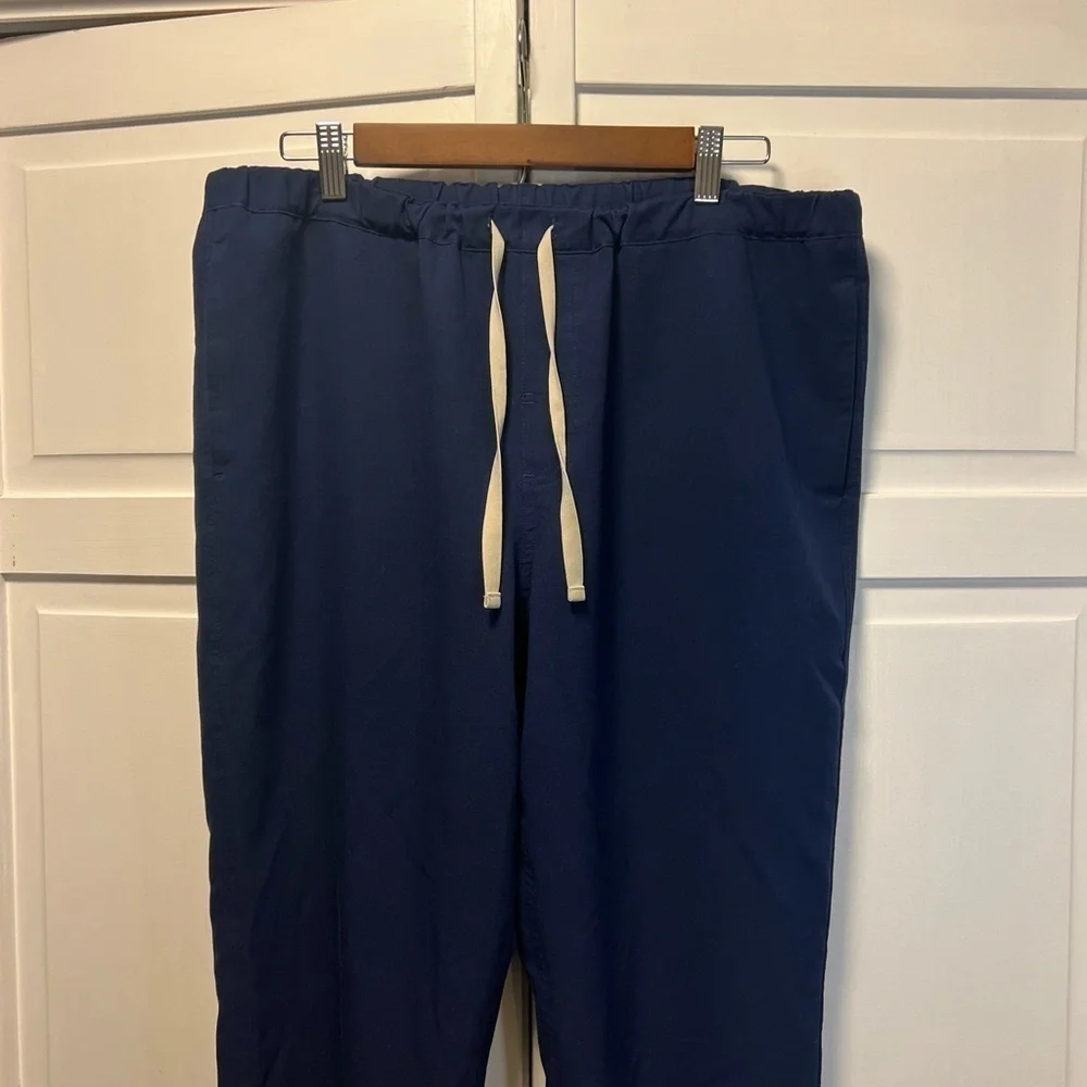 Figs Pisco Basic Scrub Pants Size Men’s L/S(Large Short) Color Navy Blue